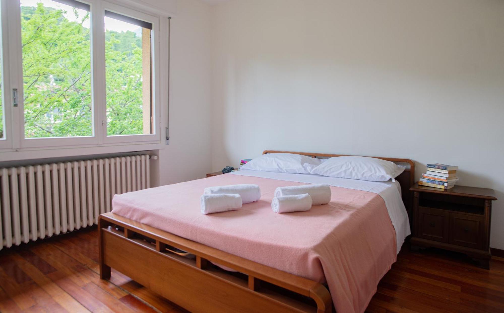 Serene Garden Getaway Cadenabbia Bagian luar foto